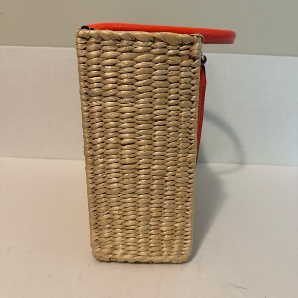 Kate Spade New York Wicker Bucket Bag | Straw Bag | Straw Bucket Bag | Tote Bag - Picture 6 of 16